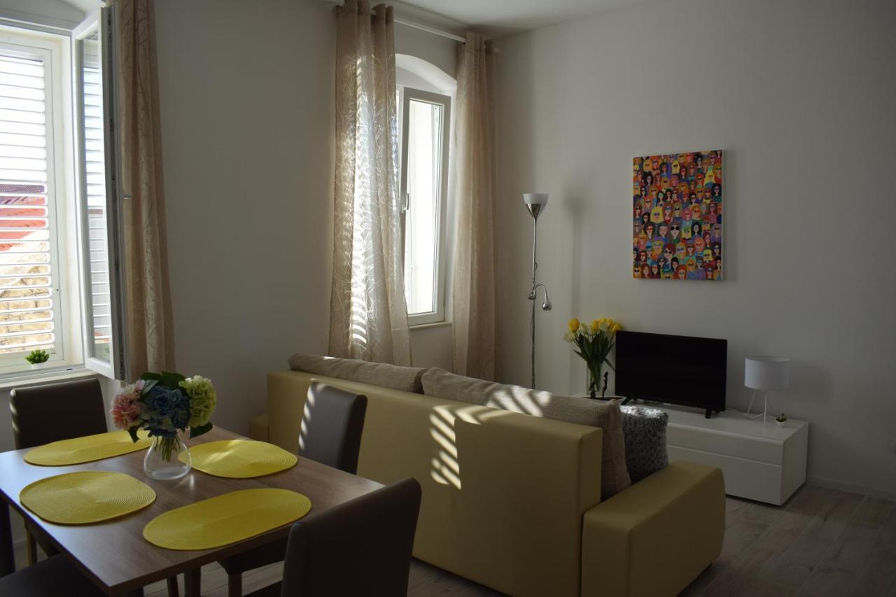 Optimist Makarska Town Center Appartement Buitenkant foto