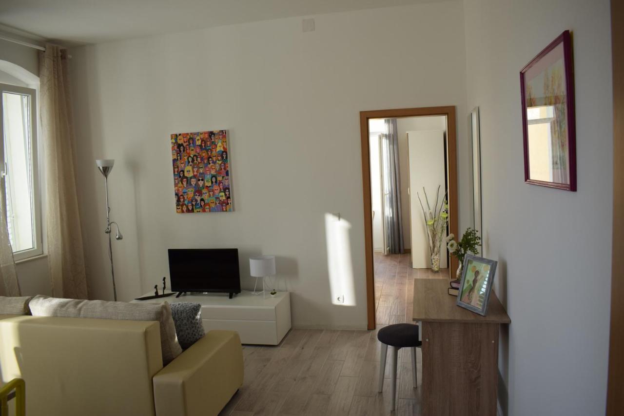 Optimist Makarska Town Center Appartement Buitenkant foto